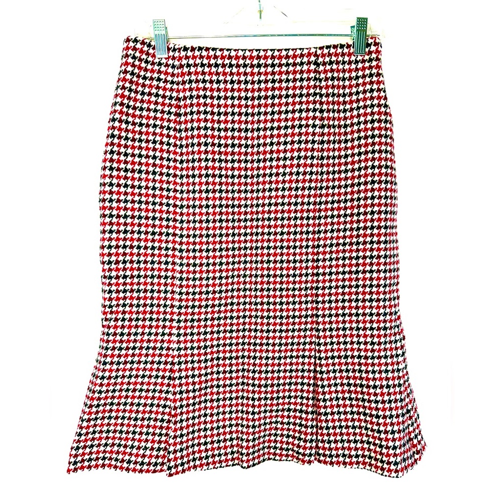 Talbots Women Size 6 Red Black White Houndstooth Wool Skirt Pleated Flounce